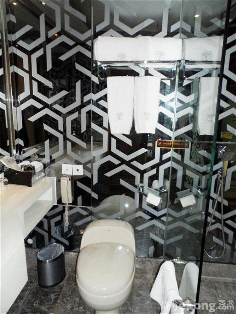 Shenzhen Baoan Luxe Manor Hotel ภายนอก รูปภาพ