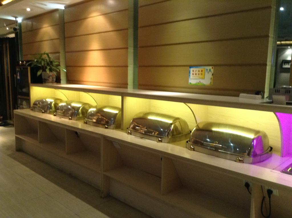 Shenzhen Baoan Luxe Manor Hotel ภายนอก รูปภาพ
